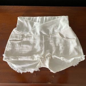 White maternity denim shorts under bump band